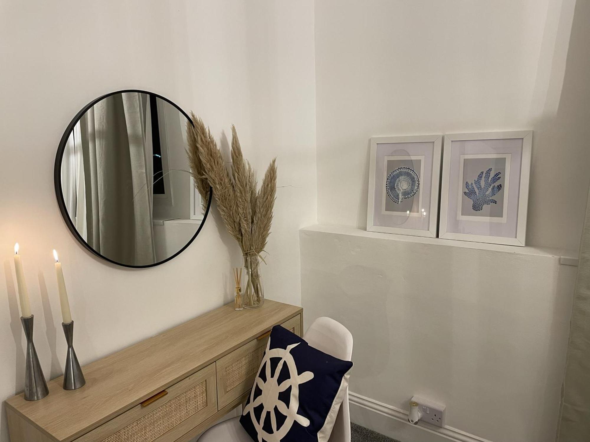Chateau By The Sea - Luxury Style 3 Bed With Hot Tub * Newbiggin-by-the-Sea